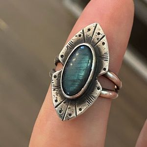 Silver and labradorite ring